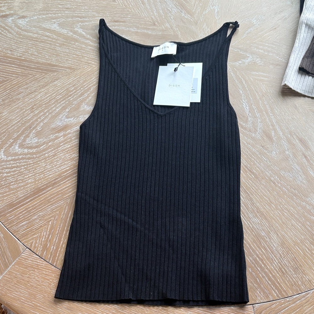 NWT DISSH black tank